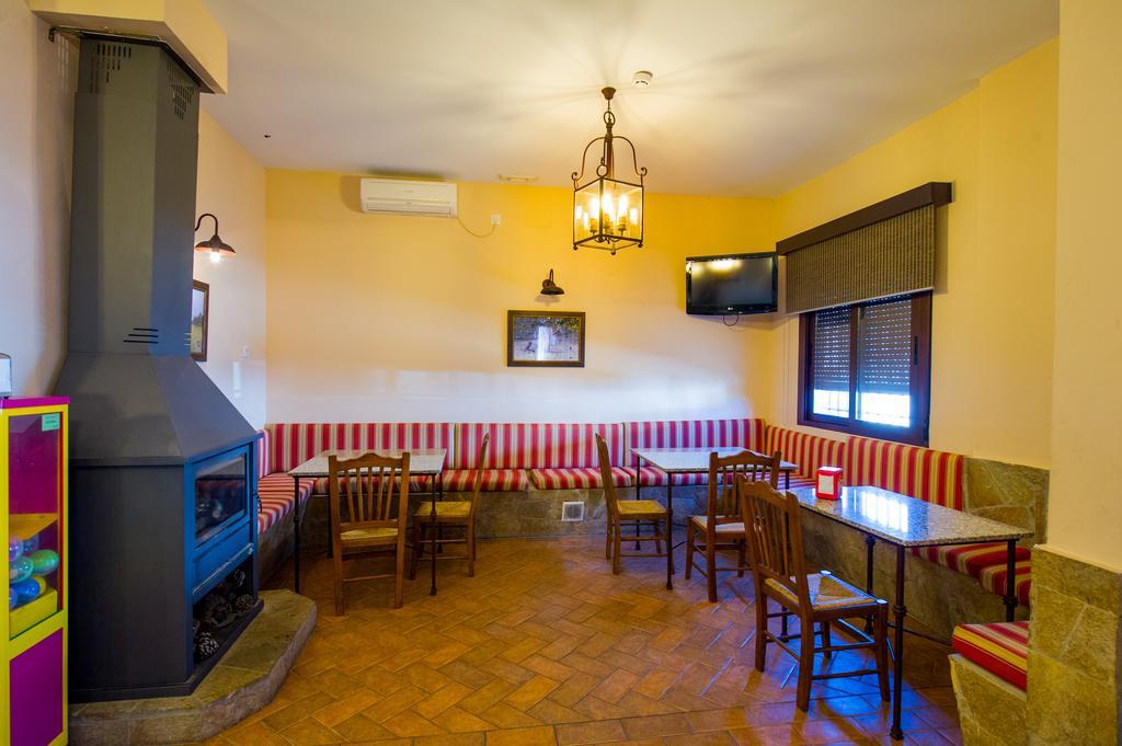 La Venta Del Charco Appartement Cardeña